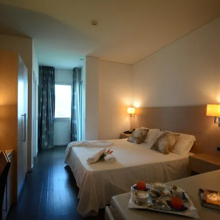 Baia Flaminia 4* بيزارو