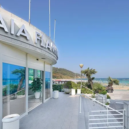 Baia Flaminia Hotel 4*