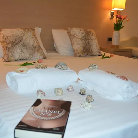 Baia Flaminia 4* פסארו