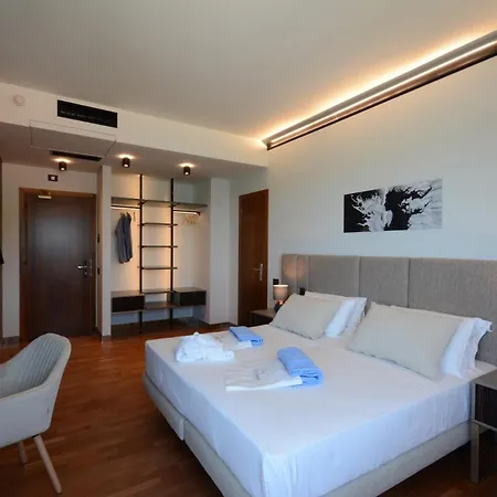 Baia Flaminia Szálloda