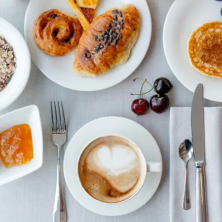 Baia Flaminia Otel Pesaro