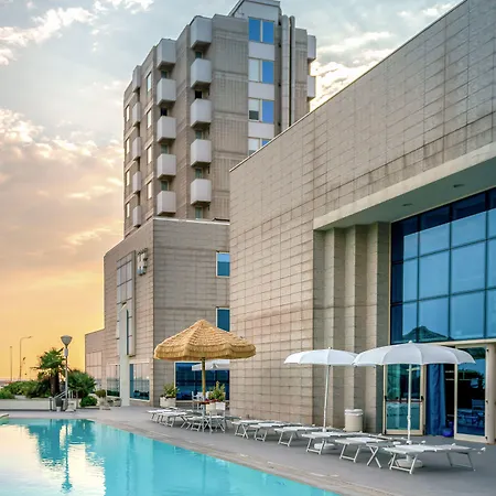 Hotel Baia Flaminia 4*