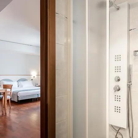 Hotel Baia Flaminia 4*