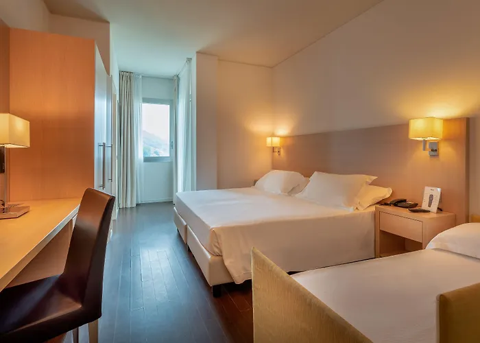 Baia Flaminia 4* بيزارو