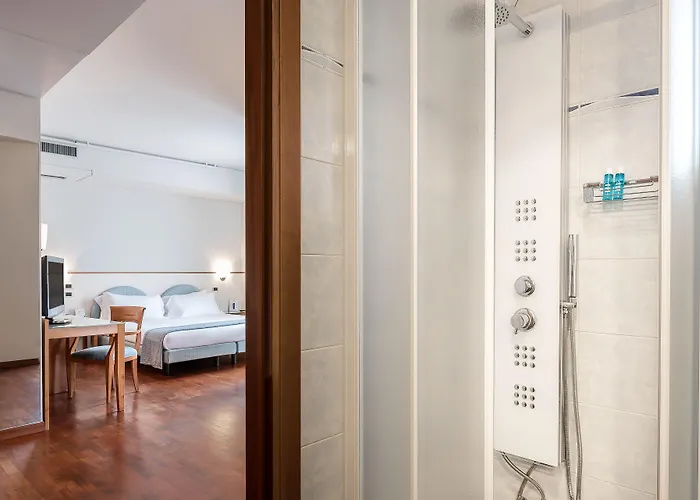 Baia Flaminia 4* بيزارو