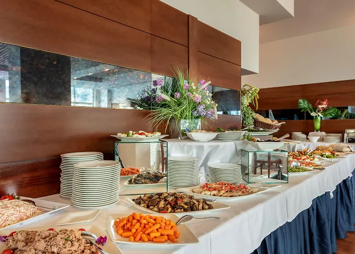 Baia Flaminia פסארו