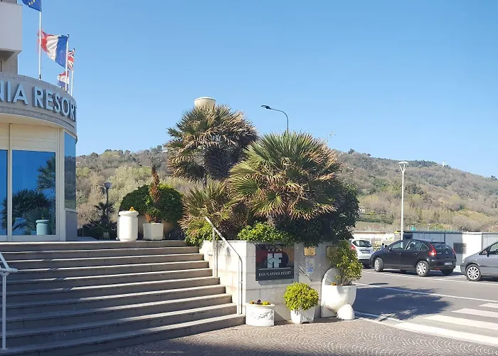 Otel Baia Flaminia 4*