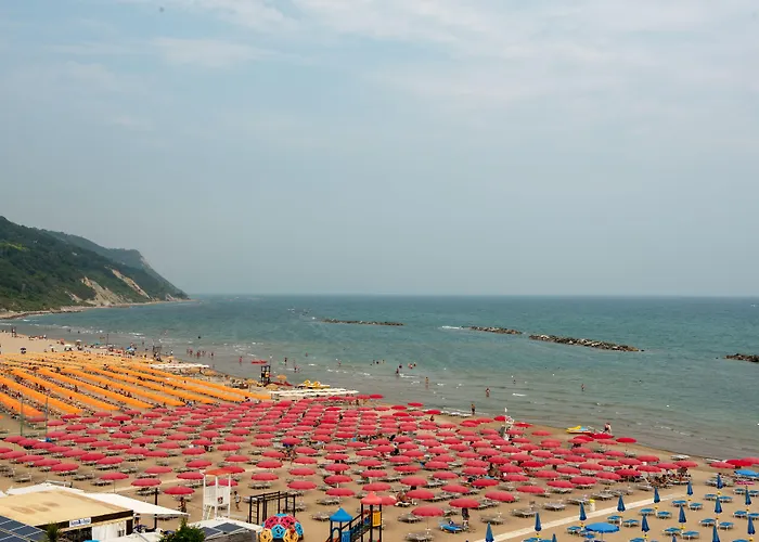 Baia Flaminia Hotel 4*